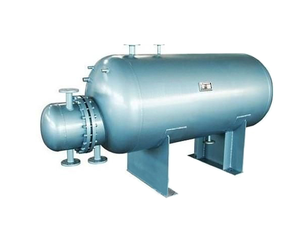 <b>容積式換熱器是利用冷、熱流體交替流經(jīng)蓄熱室中的蓄熱體（填料）表面，從而進(jìn)行熱量交換的換熱器，間壁容積式換熱器的冷、熱流體被固體間壁隔開，并通過間壁進(jìn)行熱量交換的換熱器，因此又稱表面式換熱器。</b>